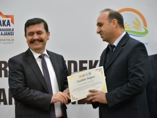 Arı Ürünleri Üretimindeki Kriterler ve Bal Dışındaki Arı Ürünlerinin Önemi Sempozyumu Galeri