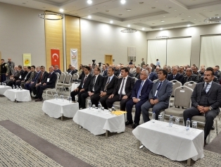 Arı Ürünleri Üretimindeki Kriterler ve Bal Dışındaki Arı Ürünlerinin Önemi Sempozyumu Galeri