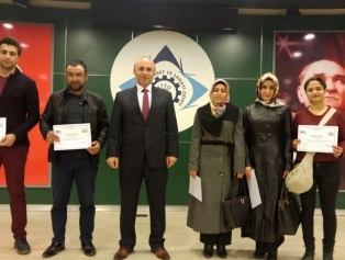 Girişimciler Sertifikalarını Aldı Galeri