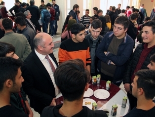 Sanayicilerle Öğrenciler Erzincan’da Buluştu Galeri