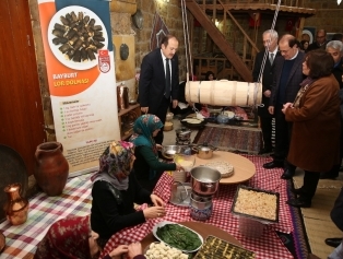 Bayburt’ta Yöresel Ürünler Tanıtım Organizasyonu Galeri
