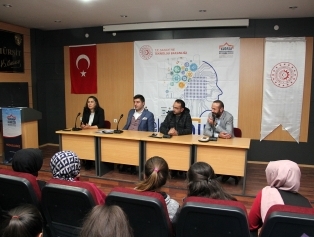 Mesleki Eğitim Faaliyetlerinde Sanayicilerle Öğrenciler Buluştu Galeri