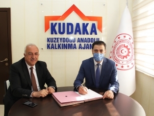 Üzümlü Sebze ve Meyve Kurutma Tesisinin Protokolü İmzalandı Galeri