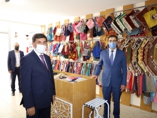 Cengerli Kilimi Dünyaya Açılıyor Galeri