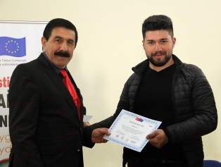 Tercan ve Çayırlı’da Kursiyerler Sertifikalarını Aldı Galeri