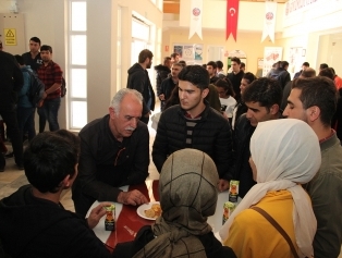Sanayicilerle Öğrenciler Erzincan’da Buluştu Galeri