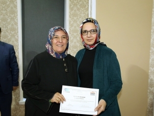 Erzincan’da Yeni Girişimciler Sertifikalarını Aldı Galeri