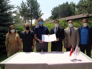 Erzurum’un Marka Değeri Ata Botanik Bahçesi’ne KUDAKA Desteği Galeri